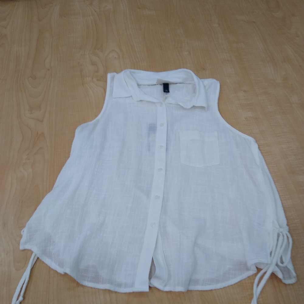 Universal Thread Top